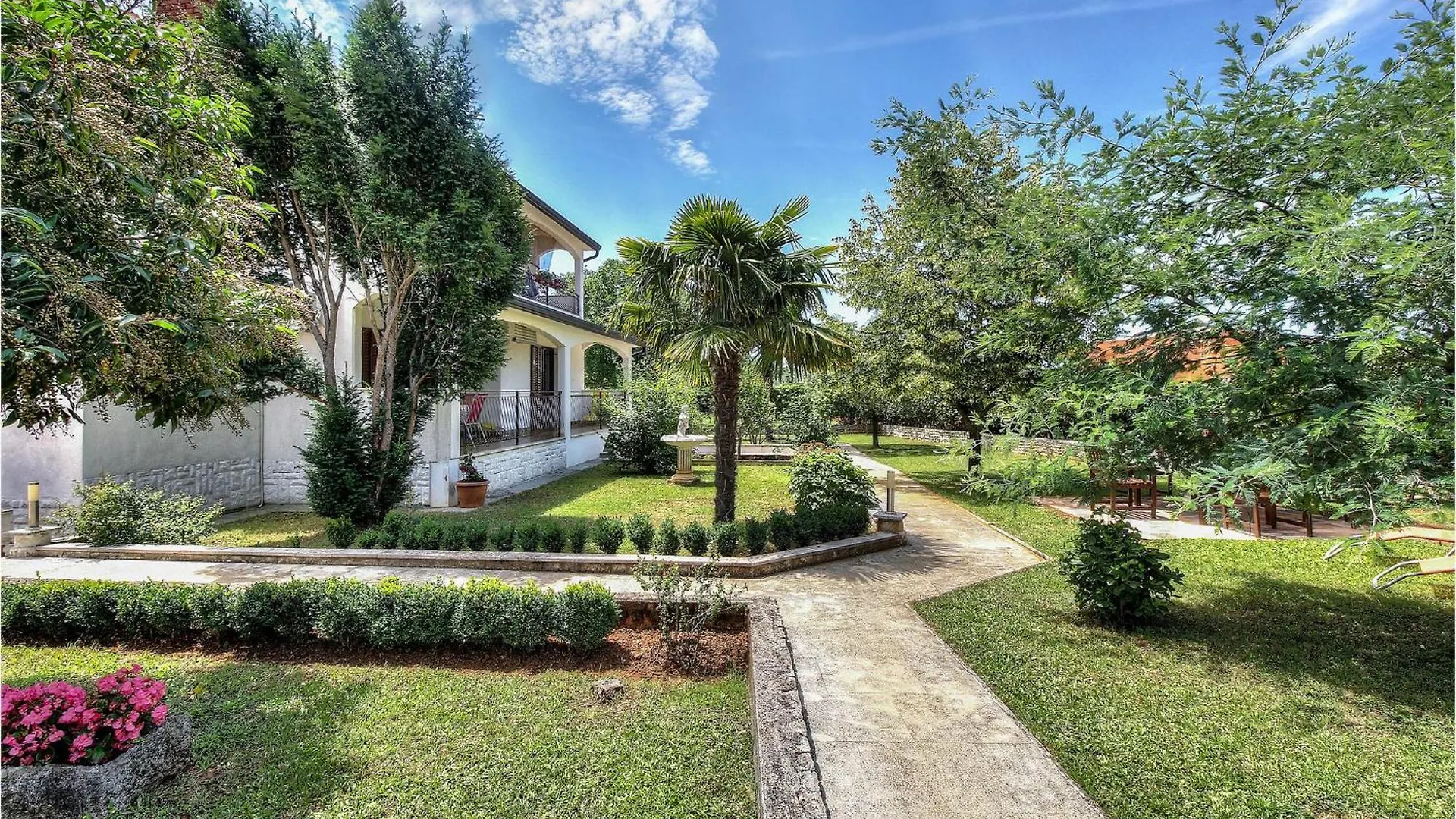 Amazing Apartment In Porec With Wifi