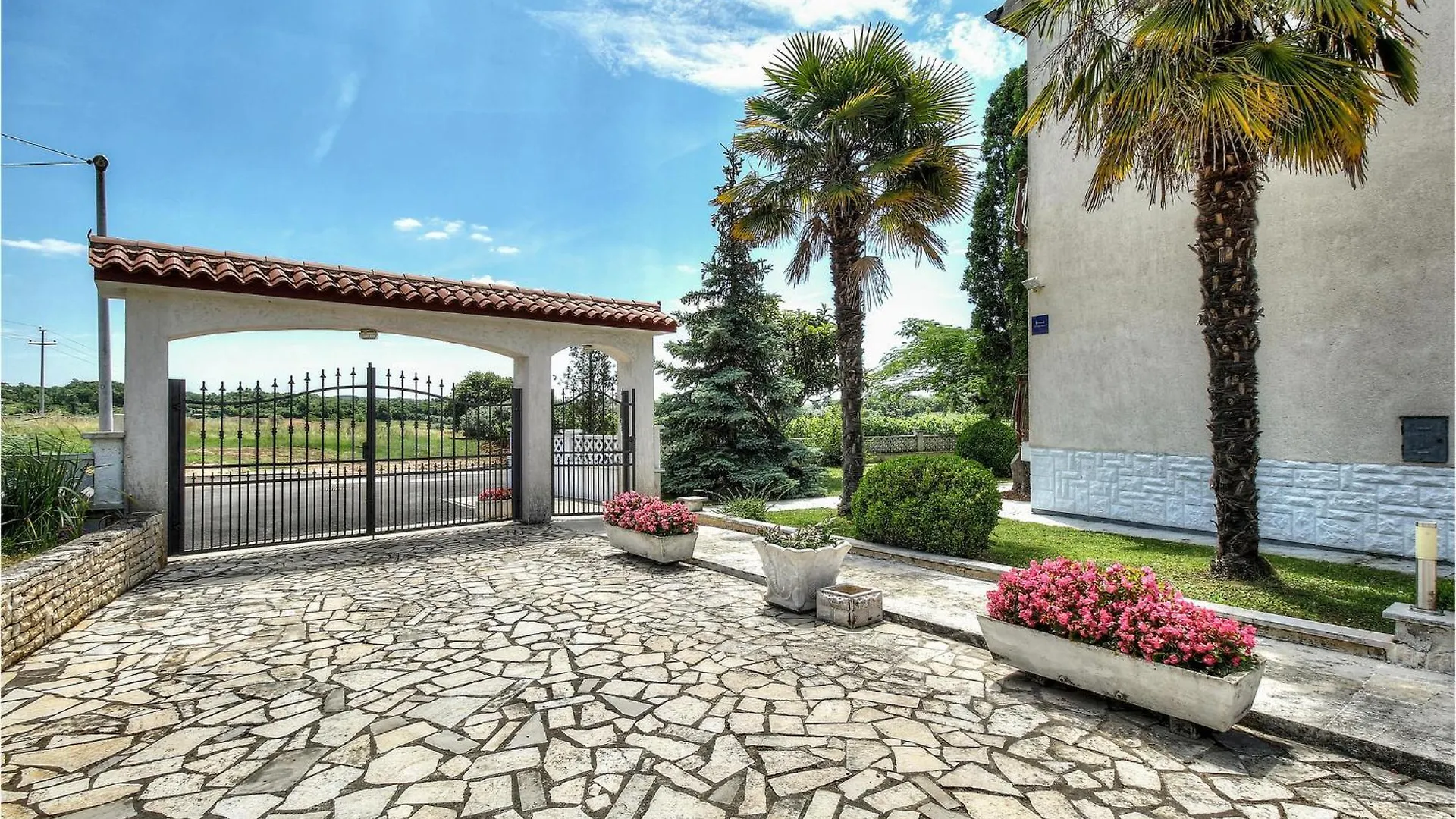 Amazing Apartment In Porec With Wifi