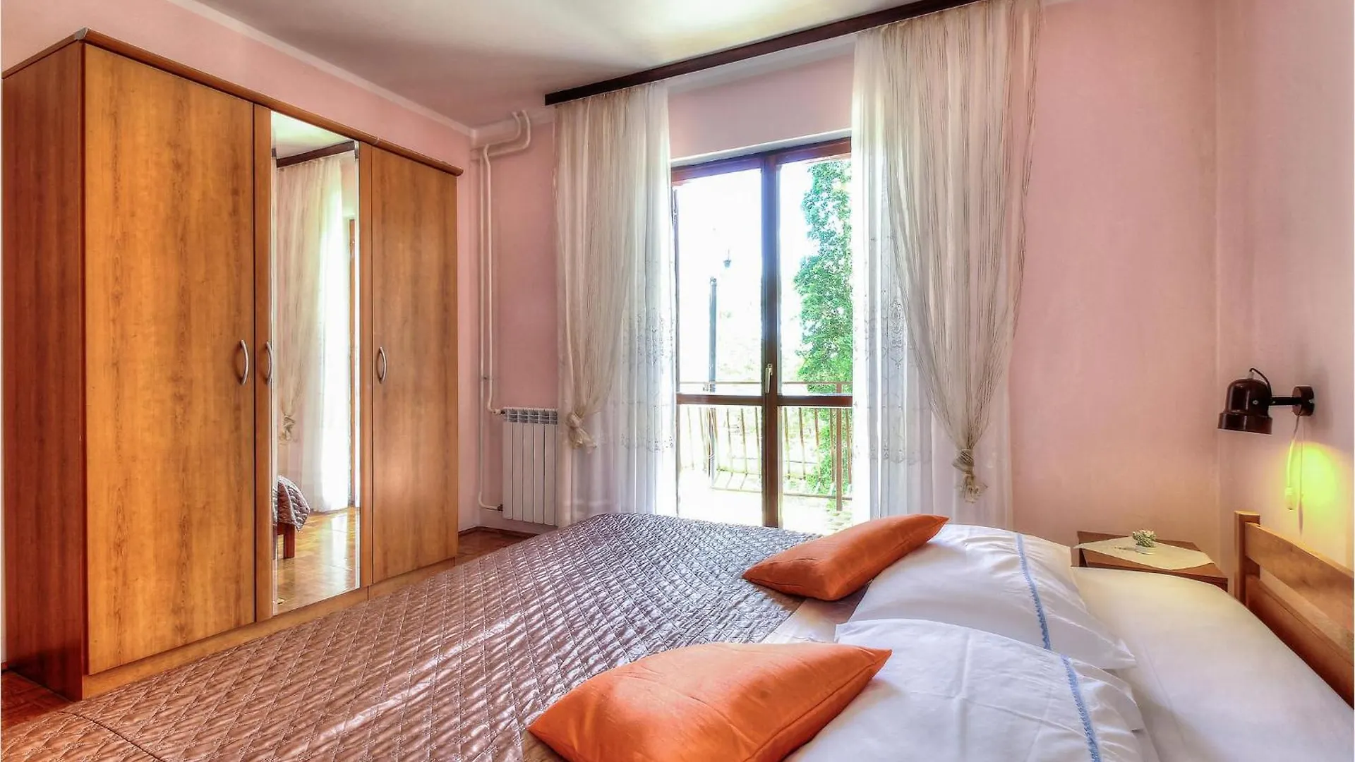 Amazing Apartment In Porec With Wifi